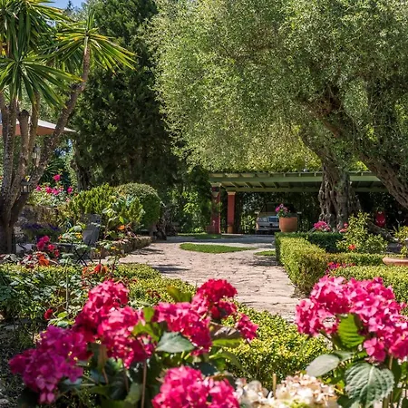 Villa Triklino Estate Áfra Exterior foto